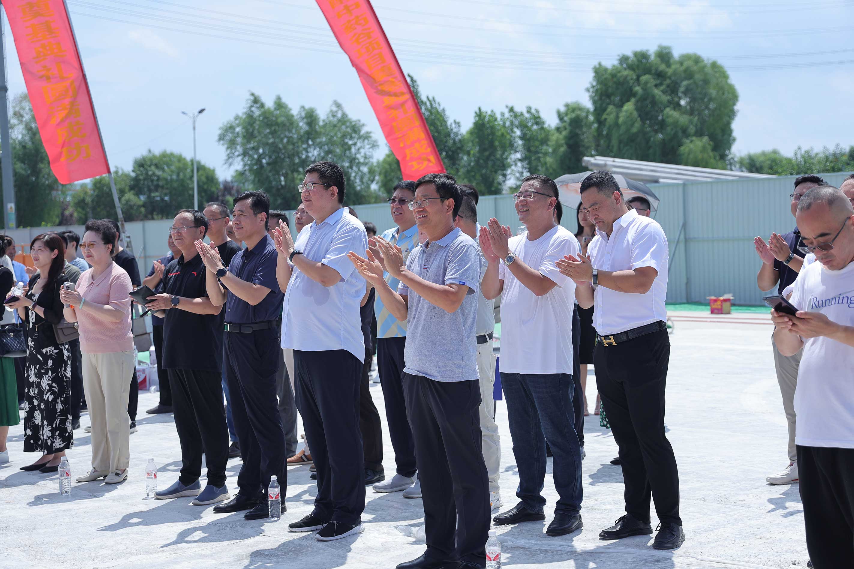 中国首届益生菌发酵中药论坛 暨晏龙国科益生菌发酵中药谷奠基典礼图集
